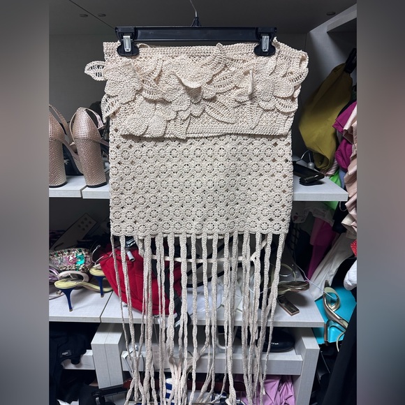 Set - Picture 3 of 3